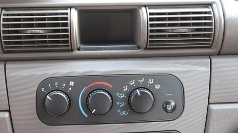 Chrysler Sebring, 2005г., передний привод, автомат