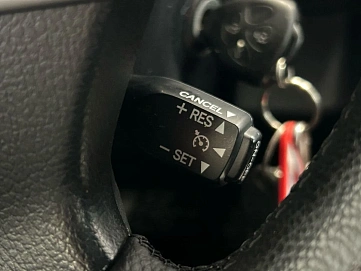 Toyota Camry, 2013г., передний привод, автомат