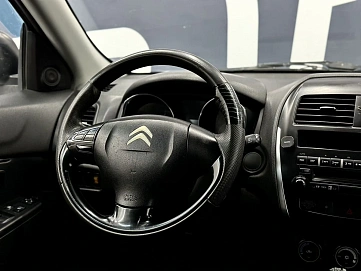 Citroen C4 Aircross, 2013г., передний привод, механика