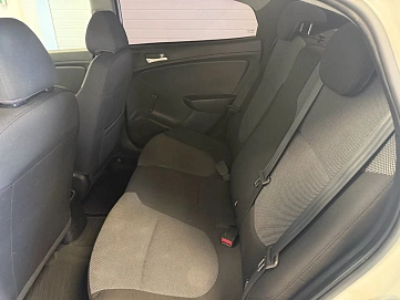 Hyundai Solaris, 2013г., передний привод, механика