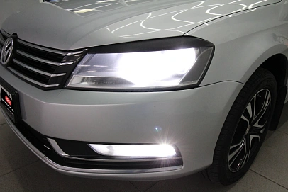Volkswagen Passat, 2013г., передний привод, робот