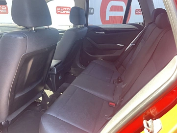 BMW X1, 2012г., передний привод, автомат