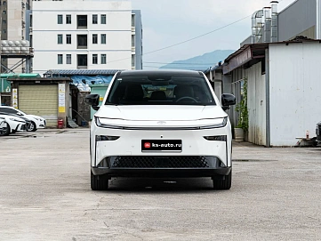 Toyota bZ3X, 2026г., передний привод, автомат