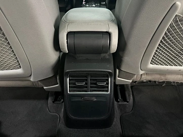 Audi A3, 2018г., передний привод, робот