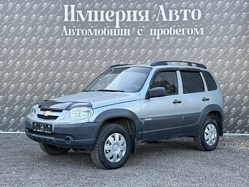 Chevrolet Niva, 2014г., полный привод, механика