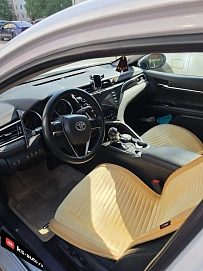Toyota Camry, 2020г., передний привод, автомат