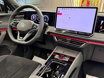 Volkswagen Tiguan, 2025г., полный привод, робот