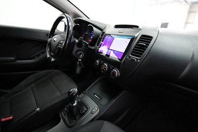 Kia Cerato, 2013г., передний привод, механика