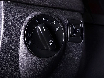 Volkswagen Tiguan, 2009г., полный привод, автомат