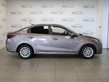 Kia Rio, 2020г., передний привод, автомат