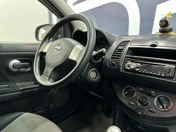 Nissan Note, 2012г., передний привод, механика