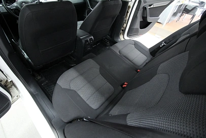 Volkswagen Passat, 2011г., передний привод, робот