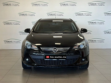 Opel Astra, 2012г., передний привод, механика