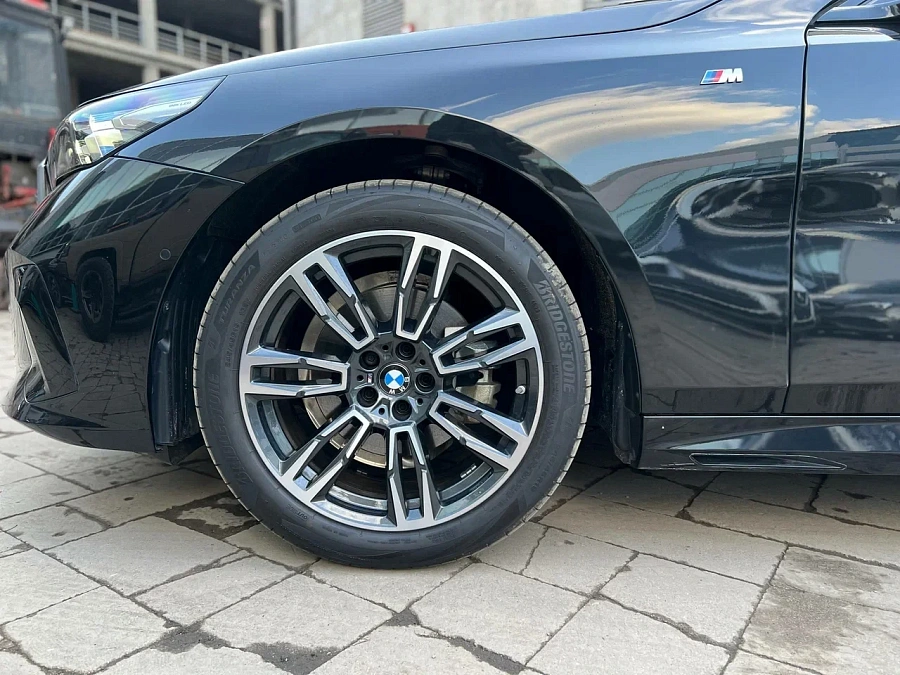 BMW 5 серии, 2023г., полный привод, автомат