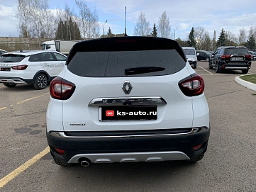 Renault Kaptur, 2017г, передний привод, вариатор