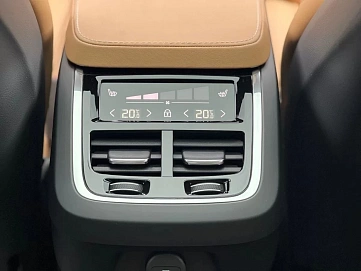 Volvo V90 Cross Country, 2024г., полный привод, автомат