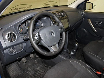 Renault Sandero, 2016г., передний привод, механика