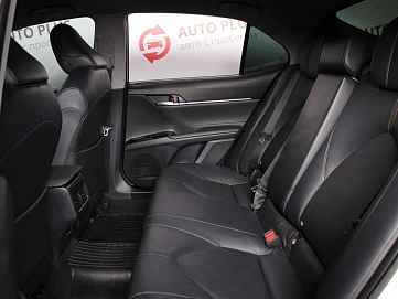 Toyota Camry, 2019г., передний привод, автомат