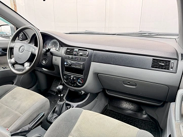 Daewoo Gentra, 2015г., передний привод, механика