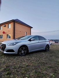 Hyundai i40, 2015г., передний привод, автомат