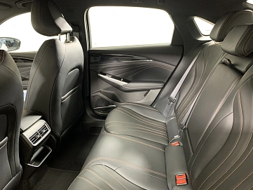 Geely Preface, 2026г., передний привод, робот