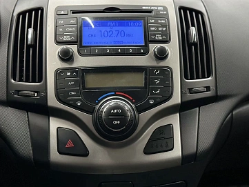 Hyundai i30, 2010г., передний привод, механика
