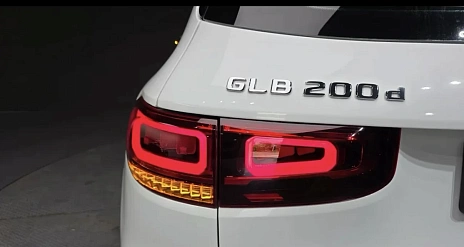 Mercedes-Benz GLB, 2022г., передний привод, робот