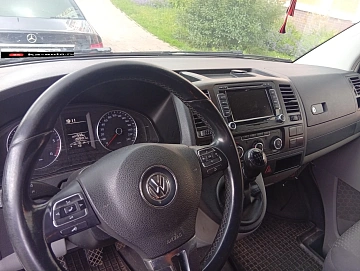 Volkswagen Caravelle, 2013г, передний привод, механика