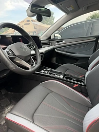 Volkswagen Lamando, 2022г., передний привод, робот