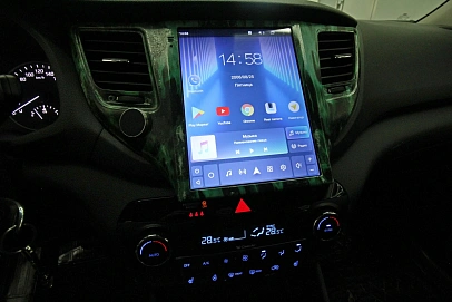 Hyundai Tucson, 2016г., полный привод, автомат