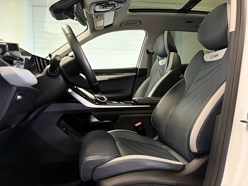 Geely Atlas, 2024г., полный привод, автомат