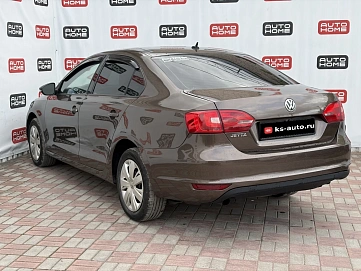 Volkswagen Jetta, 2012г., передний привод, автомат