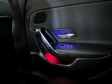Mercedes-Benz CLA, 2021г., передний привод, робот