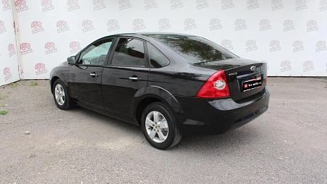 Ford Focus, 2010г., передний привод, механика