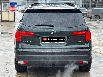 Honda Pilot, 2015г., полный привод, автомат