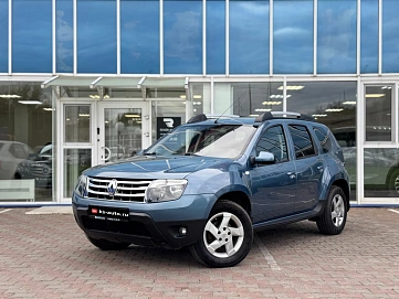 Renault Duster, 2012г., полный привод, механика
