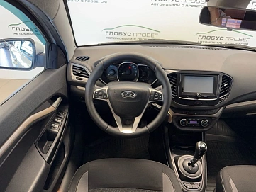 Lada (ВАЗ) Vesta, 2017г., передний привод, робот