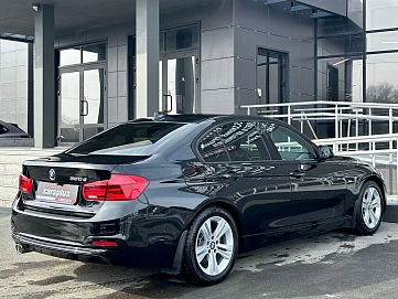 BMW 3 серии, 2018г., задний привод, автомат