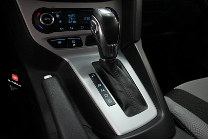 Ford Focus, 2014г., передний привод, робот