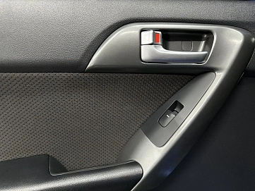 Kia Cerato, 2011г., передний привод, автомат