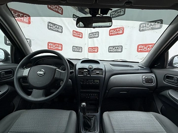 Nissan Sunny, 2008г., передний привод, механика