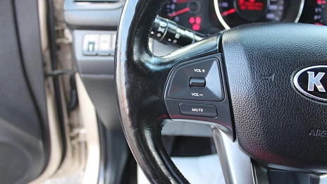 Kia Rio, 2013г., передний привод, механика
