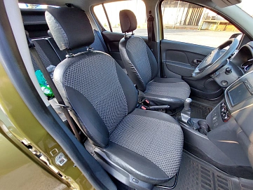 Renault Sandero, 2015г., передний привод, механика