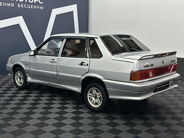 Lada (ВАЗ) 2115, 2003г., передний привод, механика