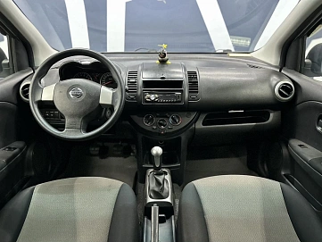 Nissan Note, 2012г., передний привод, механика