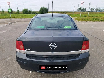 Opel Astra, 2012г., передний привод, робот