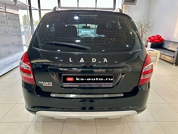 Lada (ВАЗ) Granta, 2023г., передний привод, механика