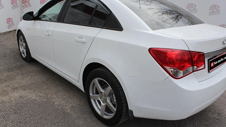 Chevrolet Cruze, 2011г., передний привод, механика