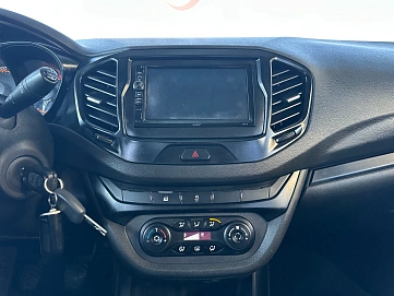 Lada (ВАЗ) Vesta, 2020г., передний привод, механика