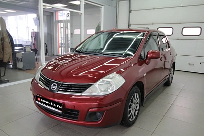 Nissan Tiida, 2007г., передний привод, механика